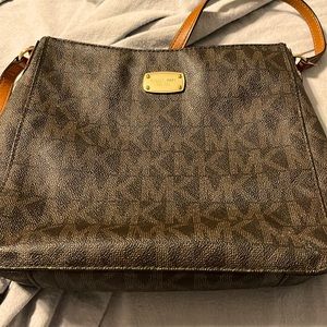 Michael kors large crossbody with matching small wallet